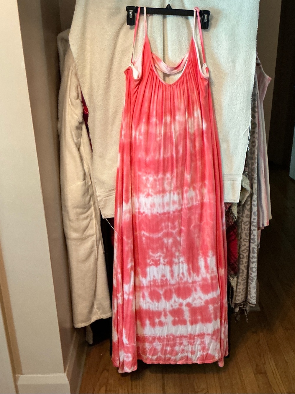 Women’s Pink Tie-Dye Maxi Sundress with Spaghetti Straps
